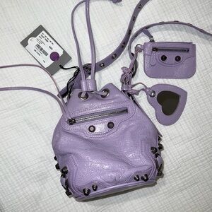 $2,350 Balenciaga Le Cagole XS Drawstring Bucket Bag in Lilac / Lavender Purple